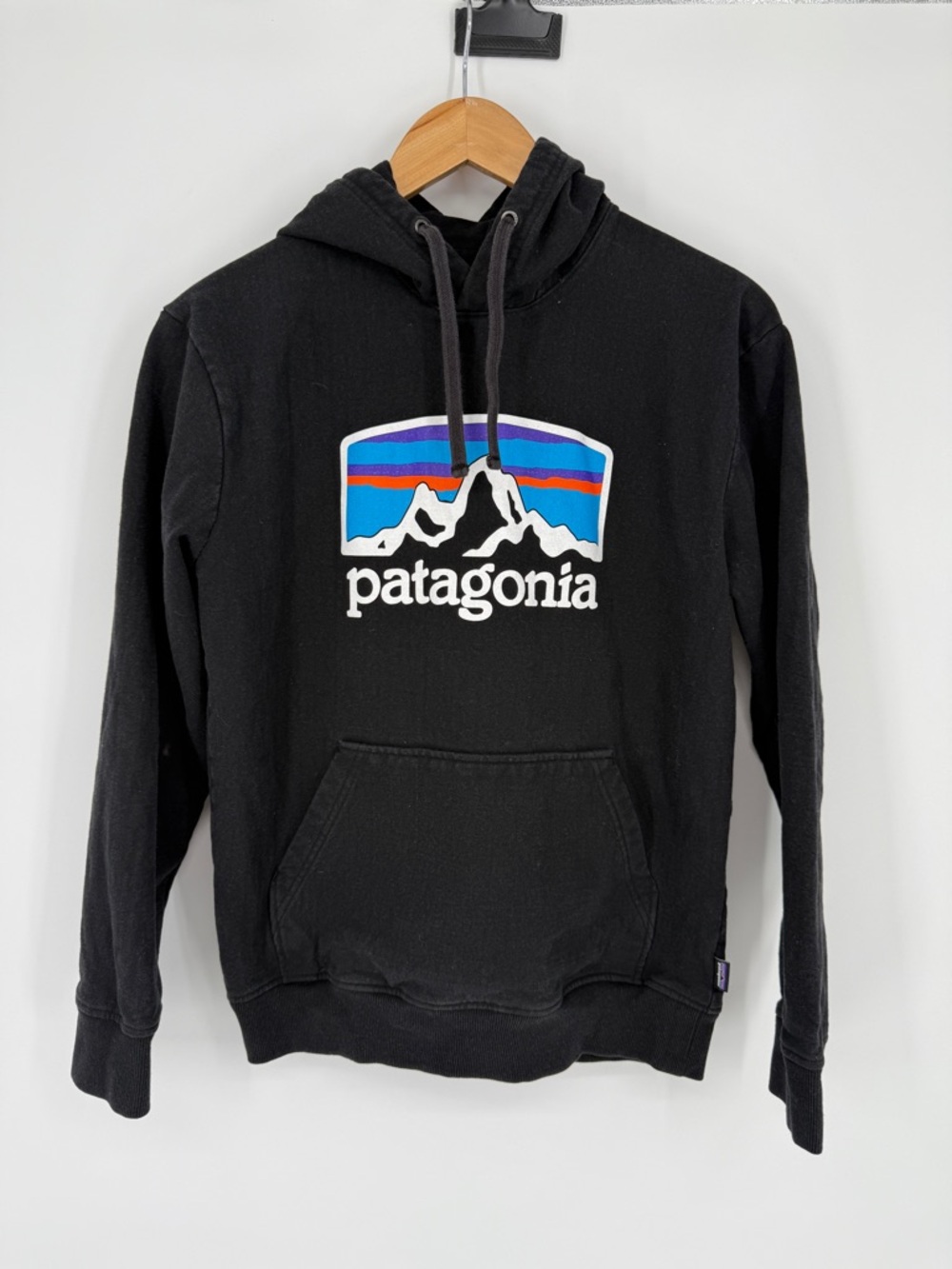 Patagonia Men’s Black Uprisal Hoodie Size S